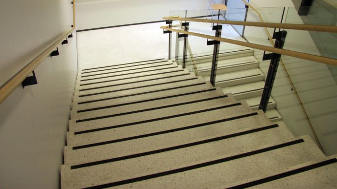 Hyvin toteutettu porras.