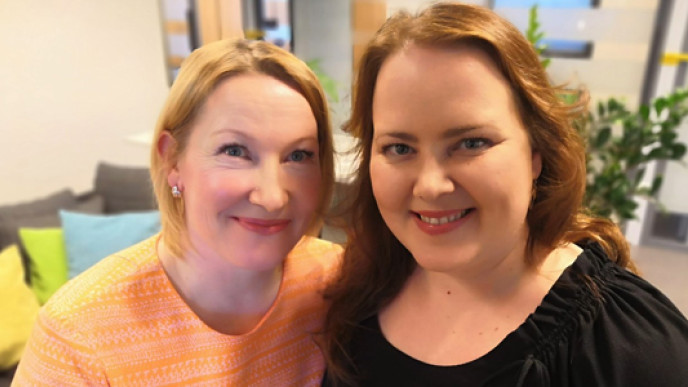 kuvassa Katja Kuusenmäki ja Helena Skogström