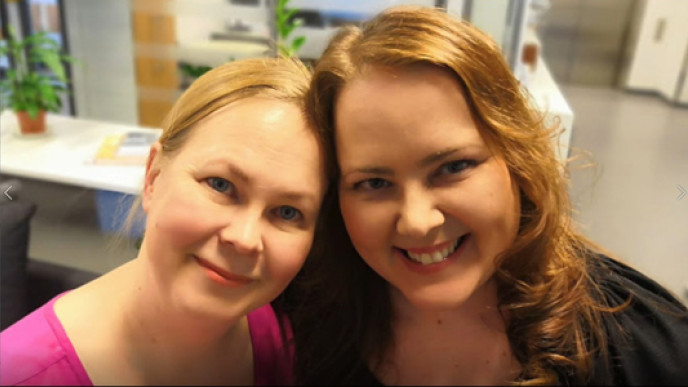 kuvassa Katja Kuusenmäki ja Maarit Honkasola