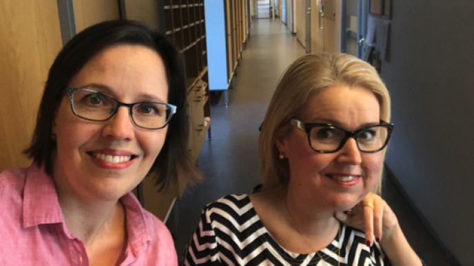 Kuvassa Laura Andersson ja Elina Nieminen