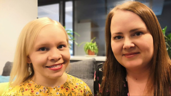 kuvassa Katja Kuusenmäki ja Jenni Kuusela