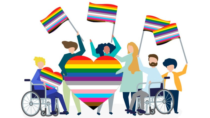 Kuvassa ihonväriltään, sukupuoleltaan ja toimintakyvyltään erilaisia ihmisiä, jotka heiluttavat sateenkaarilippuja ja kannattelevat isoa sateenkaarisydäntä. Uudistetuissa sateenkaarilipuissa on kaikkia vähemmistöjä kuvaava raita.
