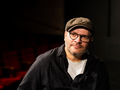 Näyttelijä Pekka Heikkinen halusi lavalle esteistä huolimatta